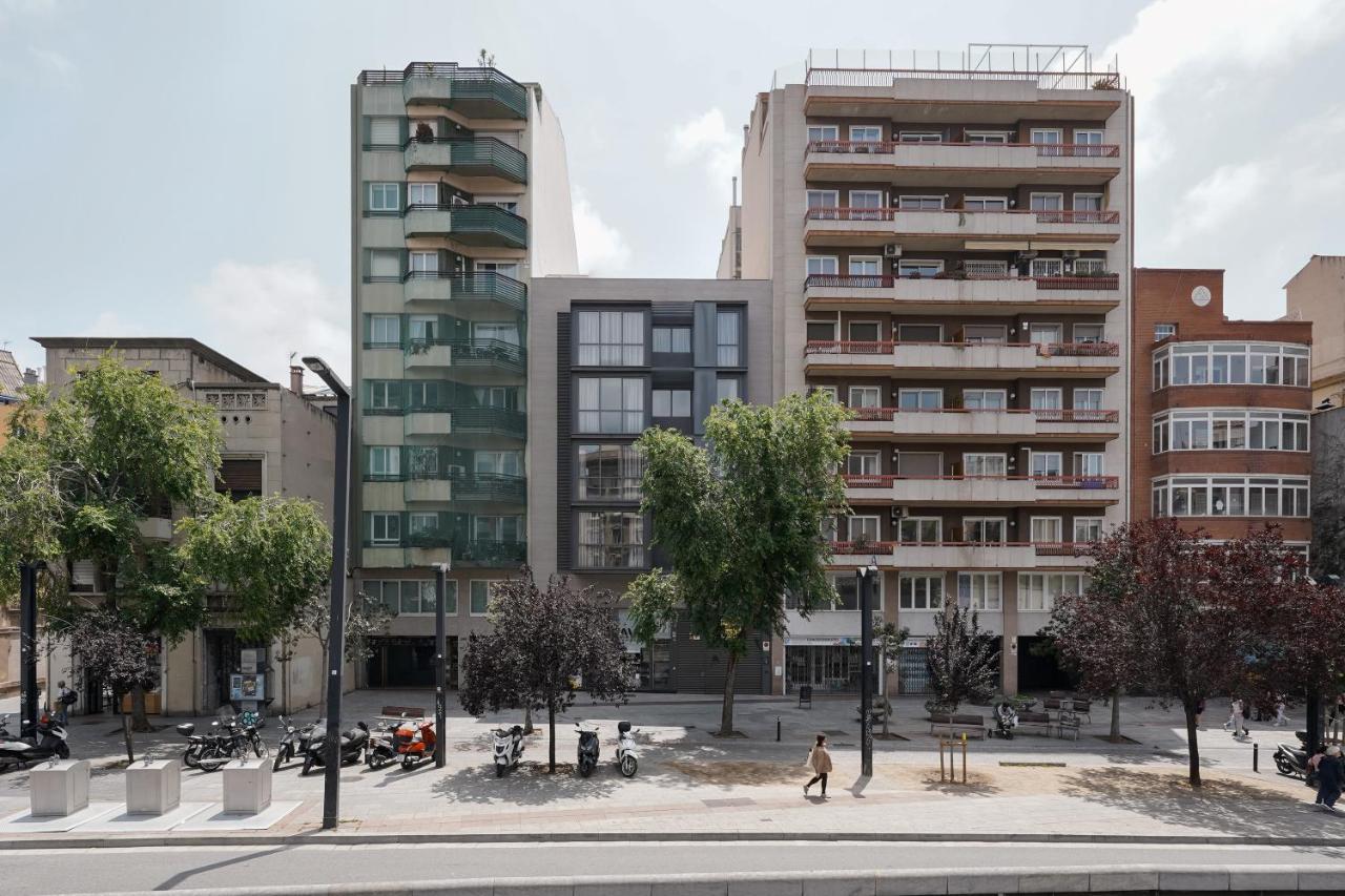 Numa I Colmena Apartments Barcelona Exterior photo